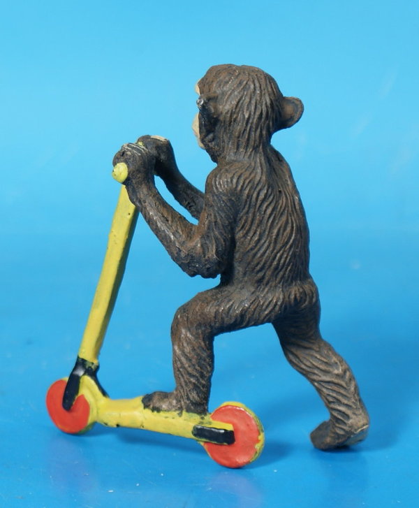 LINEOL Schimpanse auf Roller Masse L495