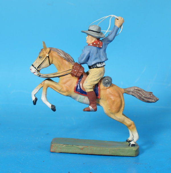 ELASTOLIN Cowboy mit Lasso zu Pferd Masse WE536