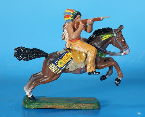 ELASTOLIN Indianer mit Gewehr zu Pferd um1930 Masse WE169