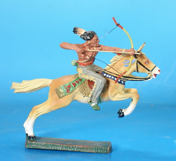 ELASTOLIN Indianer mit Bogen zu Pferd um 1950 Masse WE696 C5